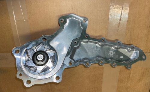Kubota Veepump  alates L1-245, GL255 ja suuremad; hind  85.-EUR ,
